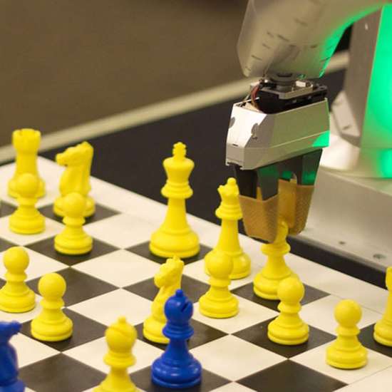 Robot Learns Chess in 4 Hours, Then Defeats Grandmaster Bot