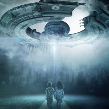 Ex-Pentagon Official Reveals New Info on UFOs and Aliens