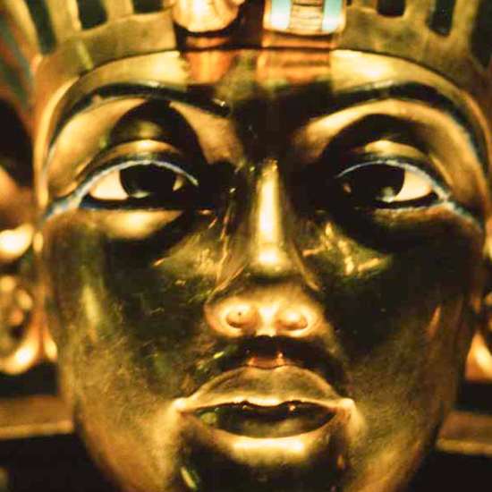 Two-Queen Tag Team May Have Preceded King Tut
