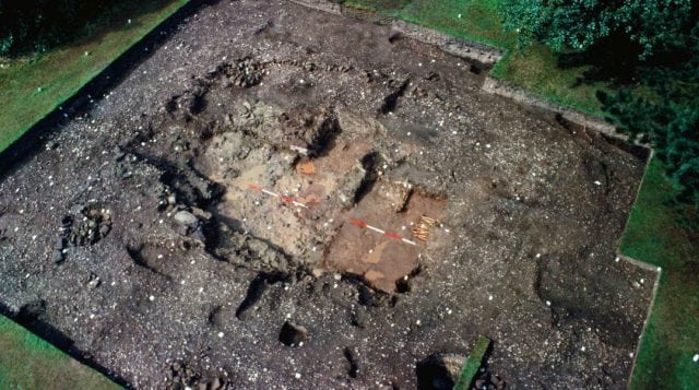viking grave 2 640x357