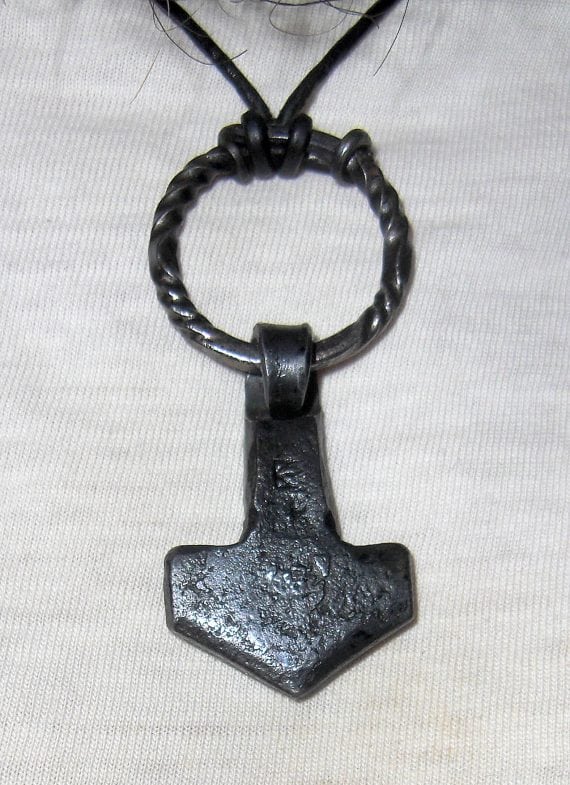 Amulet Ring with Thors Hammer 570x785