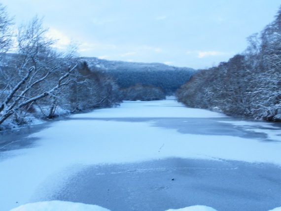Frozen River Foyers going to Loch Ness and Foyers Bay   geograph org  uk   1636870 570x428
