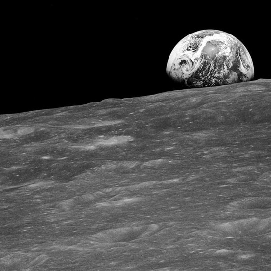 New Evidence the Moon May Once Have Had Water and Life