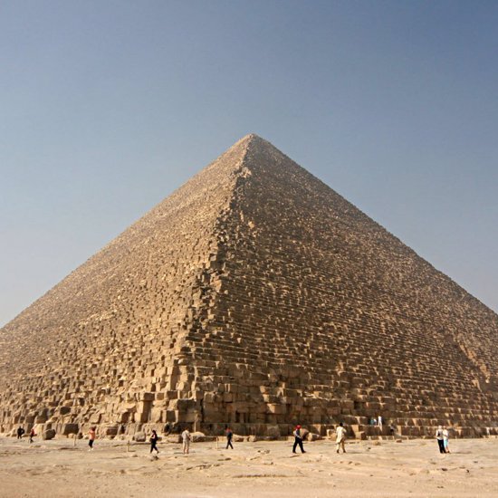 Physicists Claim The Great Pyramid of Giza Focuses Electromagnetic Energy