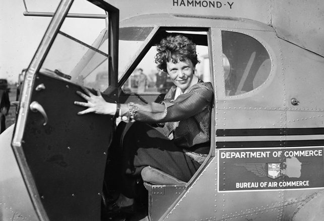 New Amelia Earhart Hunt Planned After Discovery of Skull Pieces