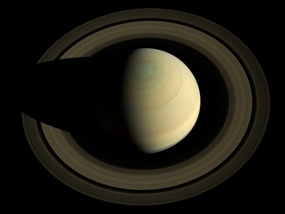 what are rings saturn made of 570x428