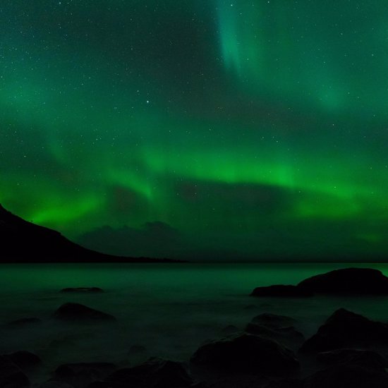 Stunning Photo Shows The Northern Lights And A ‘Moonbow’ At The Same Time
