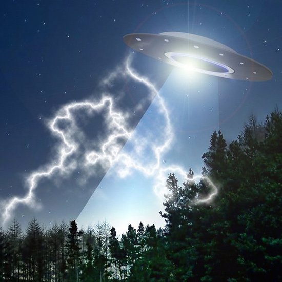 Singapore Politician Admits He’s Seen UFOs and Believes in Extraterrestrials