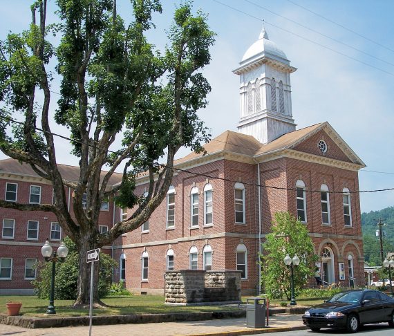 Braxton County Courthouse West Virginia 570x486