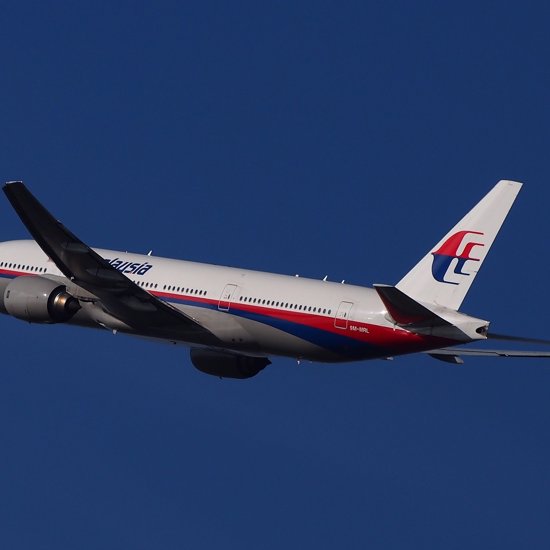 Fisherman Claims To Have Witnessed MH370 Crashing Into The Water