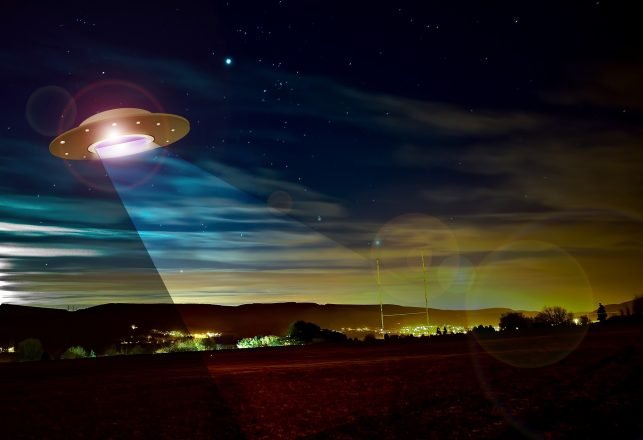 UFO Spotted Three Times in Two Weeks Over Hull, England