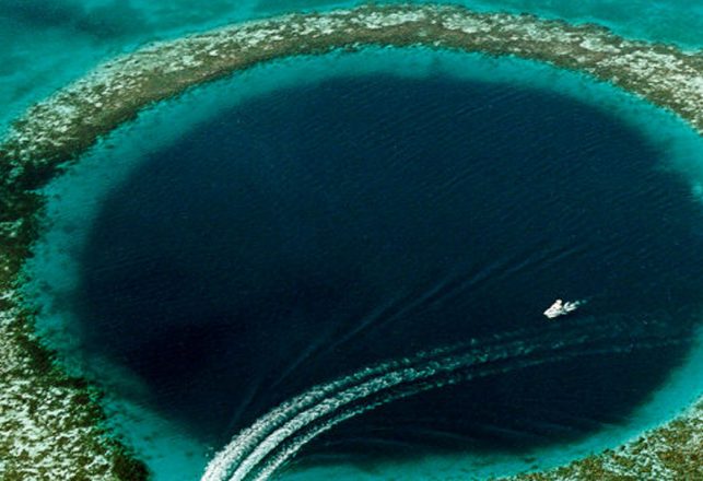 Sediment Cores from Great Blue Hole Reveal New Reason For Maya Collapse