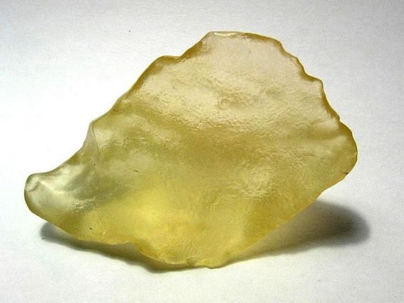 Libyan Desert Glass 570x428