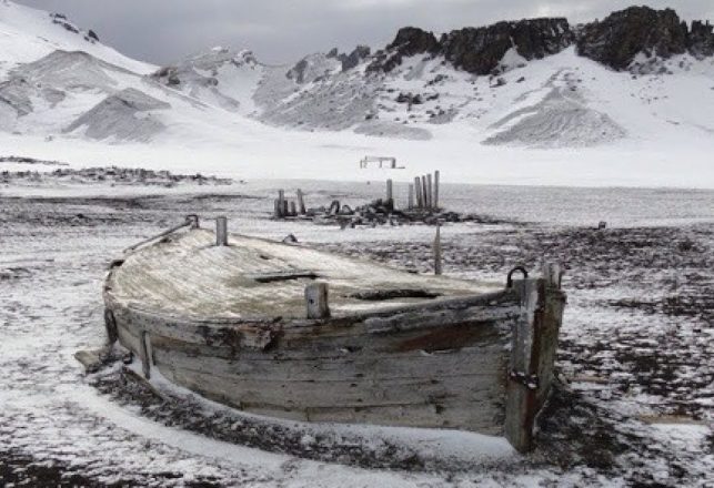 The Mysterious Boat at the Edge of the World