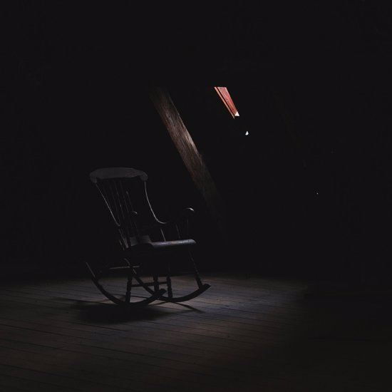 Rocking Chair With Ties To Lorraine Warren Is So Haunted That The Exhibit Had To Shut Down