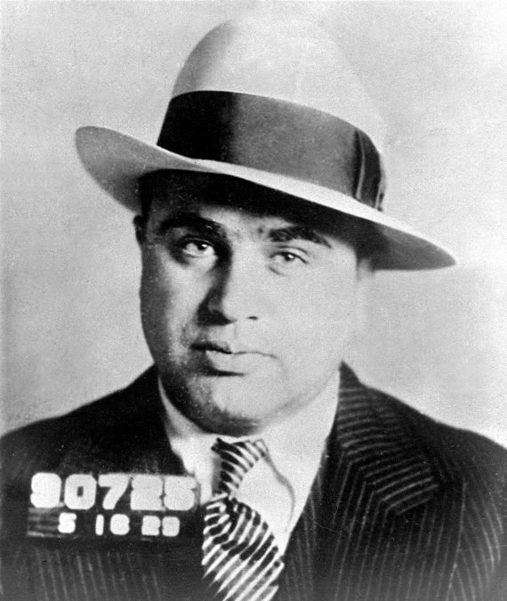 Al Capone 570x675