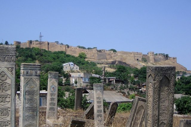 Derbent Naryn Kala Citadel 036 View from Cemetery 640x427