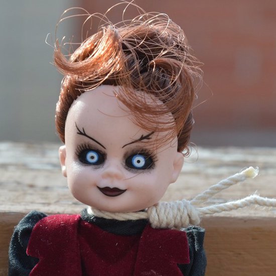 Creepy Dolls Mysteriously Appearing in Missouri are Unexplained and Spreading
