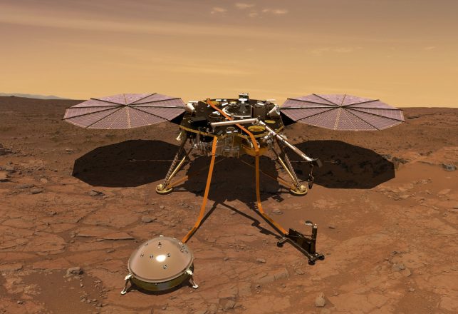 Your Dad Was Right! NASA Fixes Mars Lander by Hitting It With a Shovel