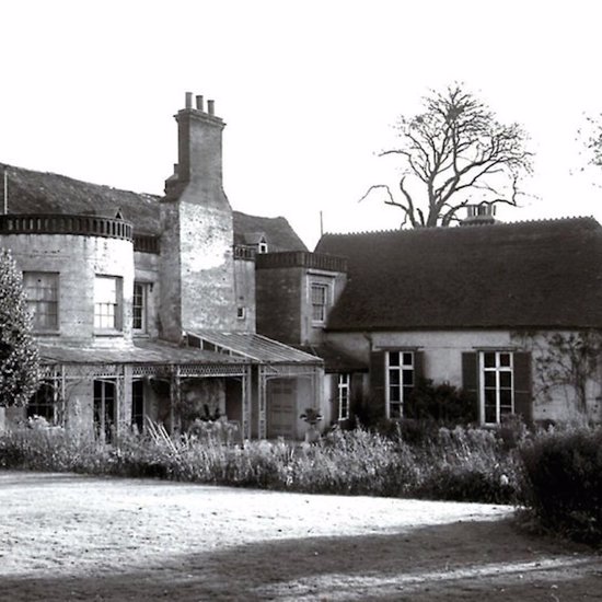 A Look at the “Most Haunted” House in England