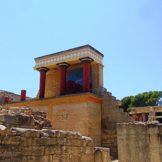 Ancient Minoan Civilization Might Not Have Been Wiped Out By A Natural Disaster