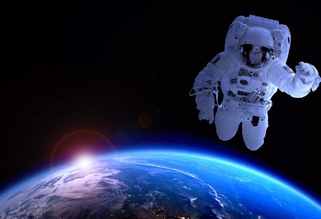 Scientists Try to Replicate the Space ‘Overview Effect’ With VR and a Flotation Chamber