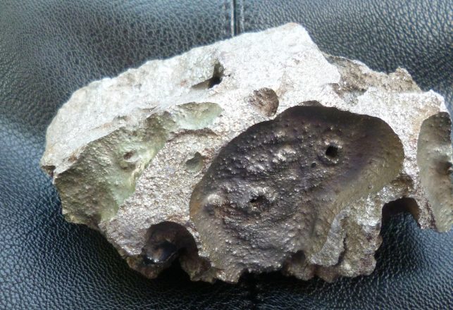 Chelyabinsk Meteorite Piece Appears to Have the Power to Move Objects