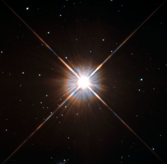 Proxima Centauri 570x559