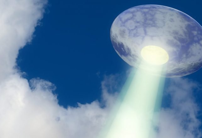 The UFO Phenomenon: A Close Encounter and a Very Credible Witness