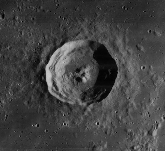 Lansberg crater 4125 h3