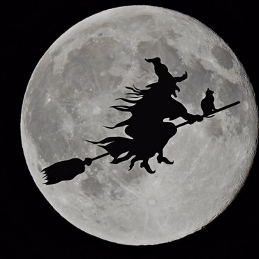 2020 Keeps Getting Stranger As Witches Cast A Hex On The Moon