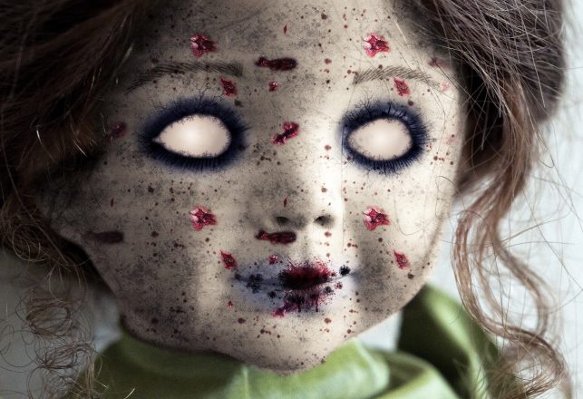 Woman Videotapes “Haunted” Doll Swinging Its Legs And Tapping Its Feet