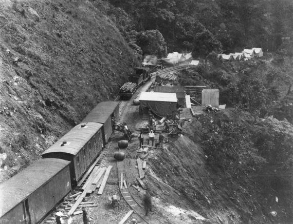 StateLibQld 1 150427 Aftermath of a landslide on the Cairns Railway Cairns Range 1911 570x437