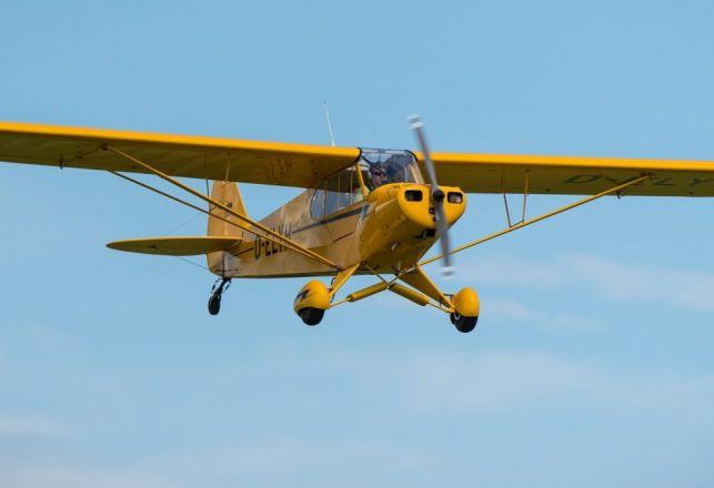 Veteran Pilot and Korean War Vet Sees UFO over North Carolina