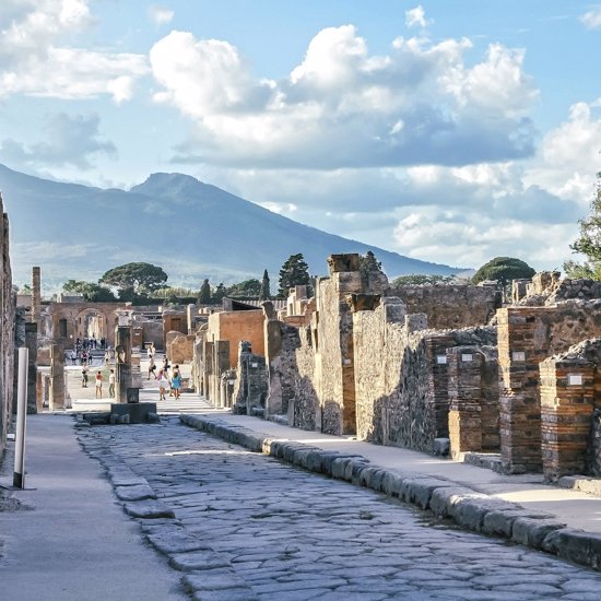 Remains of Two Fleeing Men Unearthed in the Ashes of Pompeii