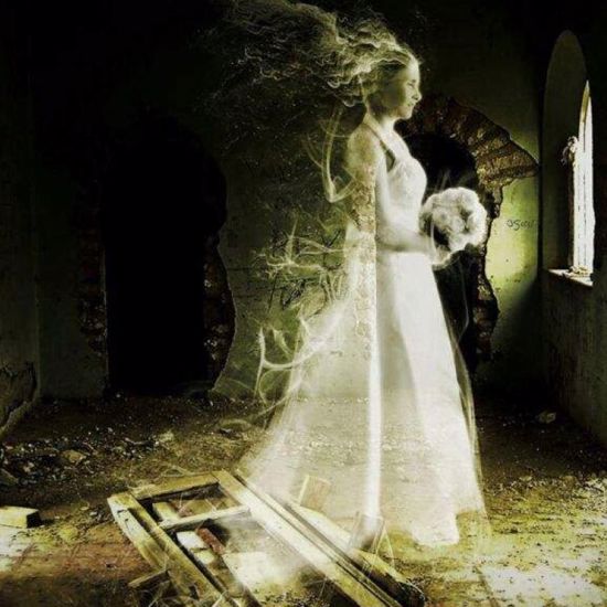 The Mysterious Haunted Wedding Dress of Anna Baker