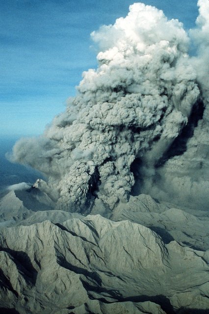 smoke billows from mount pinatubo as the volcano erupts for the first time cf8ef2