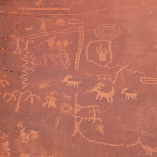 Ancient Life-Size Kangaroo is Australia’s Oldest Rock Painting