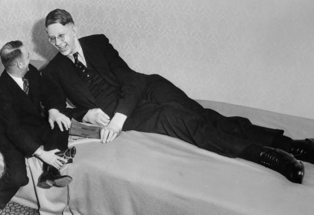 The Strange Life of the Tallest Man Who Ever Lived