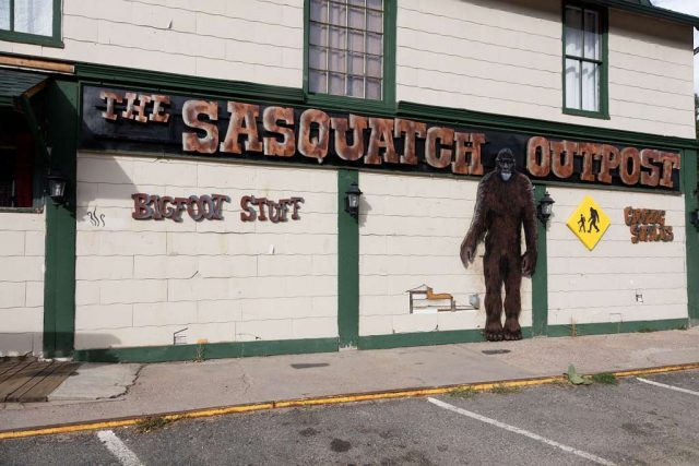 the sasquatch outpost gift shop 640x427