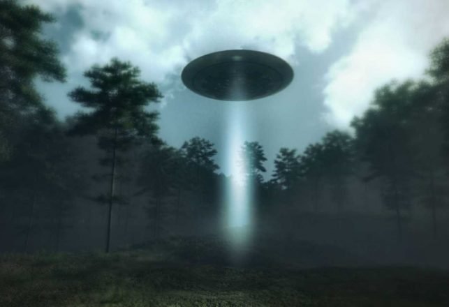 The Mysterious UFO Sighting of a U.S. Senator in Russia