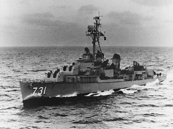 640px USS Maddox DD 731 underway at sea circa the early 1960s NH 97900