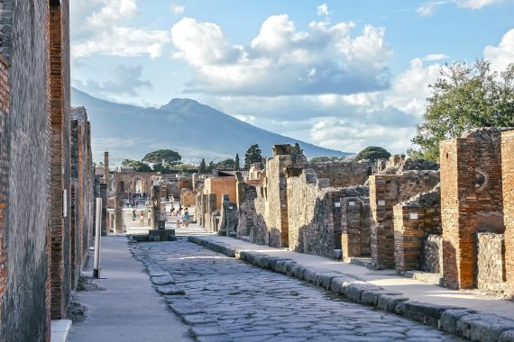 Pompeii 570x380