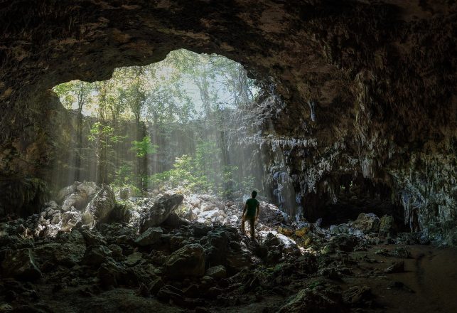 Hidden Chamber Inside Gibraltar Cave was Inhabited by Neanderthals for 100,000 Years