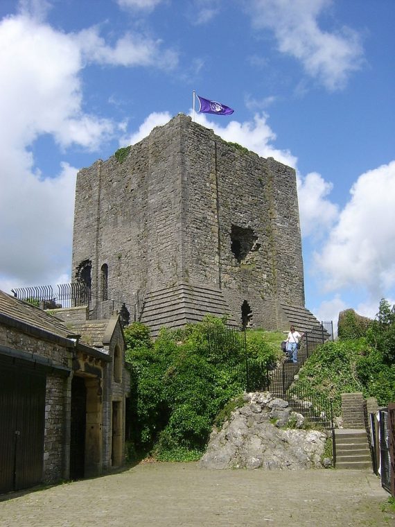 Clitheroe Castle 570x760