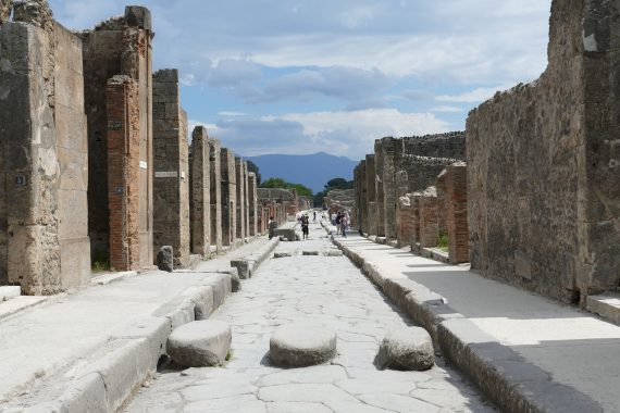 Pompeii1 570x380