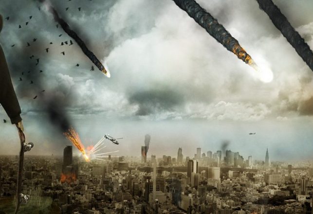 Military Professor Warns Alien Invaders May Turn Asteroids into City-Smashing Bombs