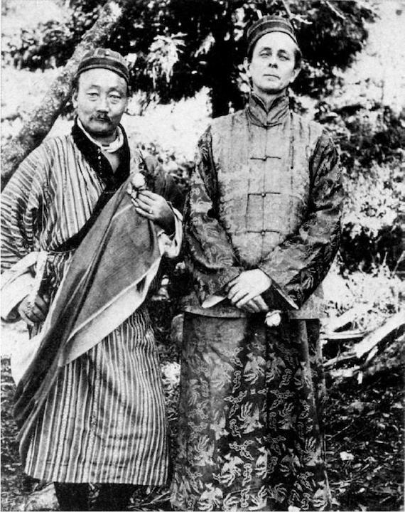 Walter Evans Wentz and Lama Kazi Dawa Samdup photographed circa 1919