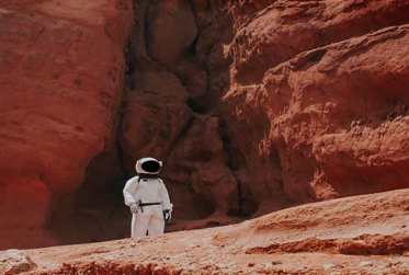 Elon Musk, Elton John & David Bowie Agree -- Life on Mars Will Be Difficult