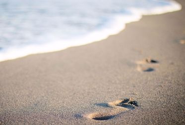 Mysterious Tracks Found on Atlantic Floor and Ancient Footprints Appear on Utah Salt Flats